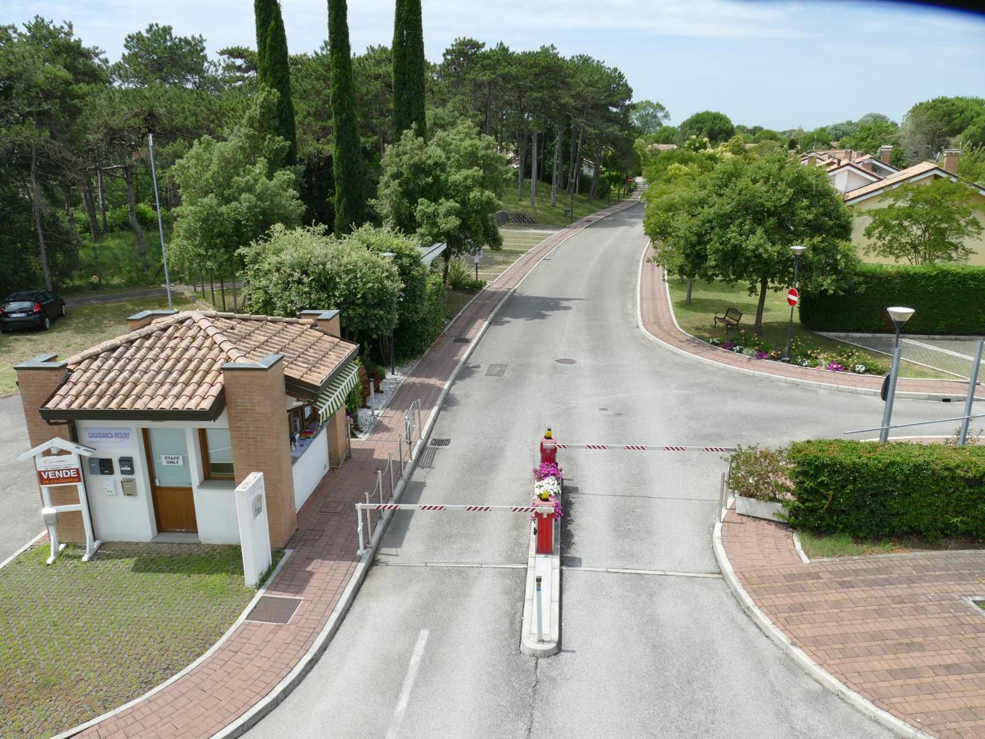 Casabianca Resort Villas Lignano Sabbiadoro Kültér fotó
