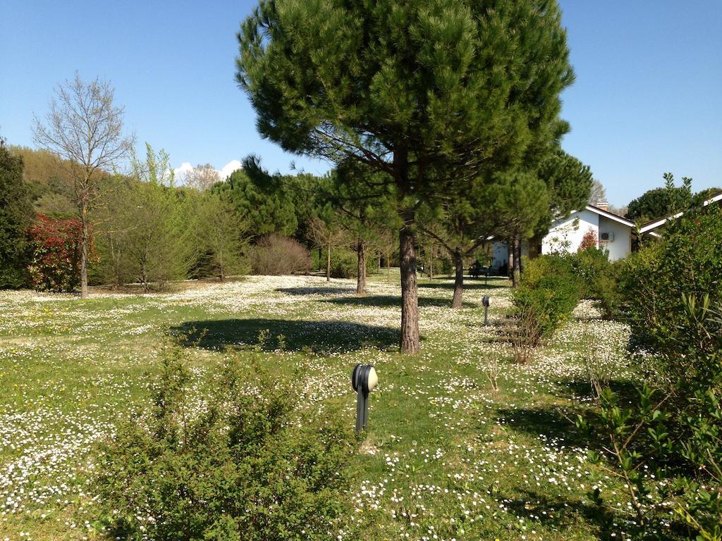 Casabianca Resort Villas Lignano Sabbiadoro Kültér fotó